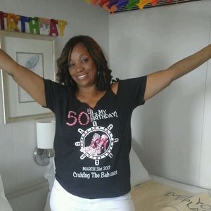 Meet your Posher, Mae